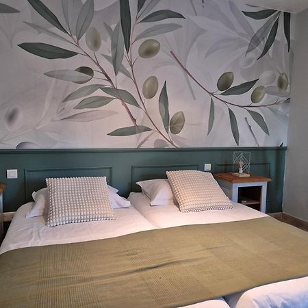 Saint-Saturnin-lès-Avignon Domaine Les Gendalis B&B 외부 사진