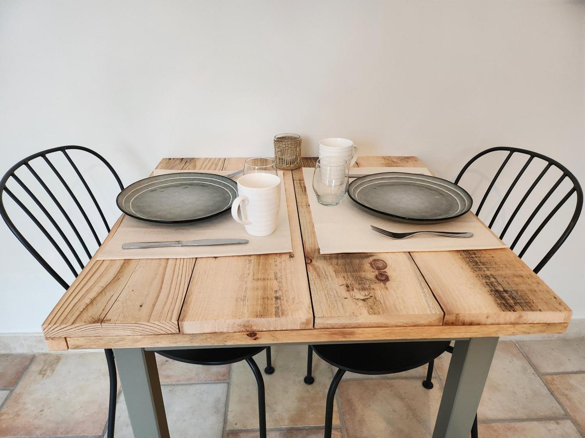 Saint-Saturnin-lès-Avignon Domaine Les Gendalis B&B 외부 사진